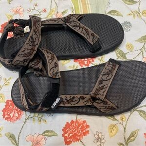 Teva Velcro Sandals